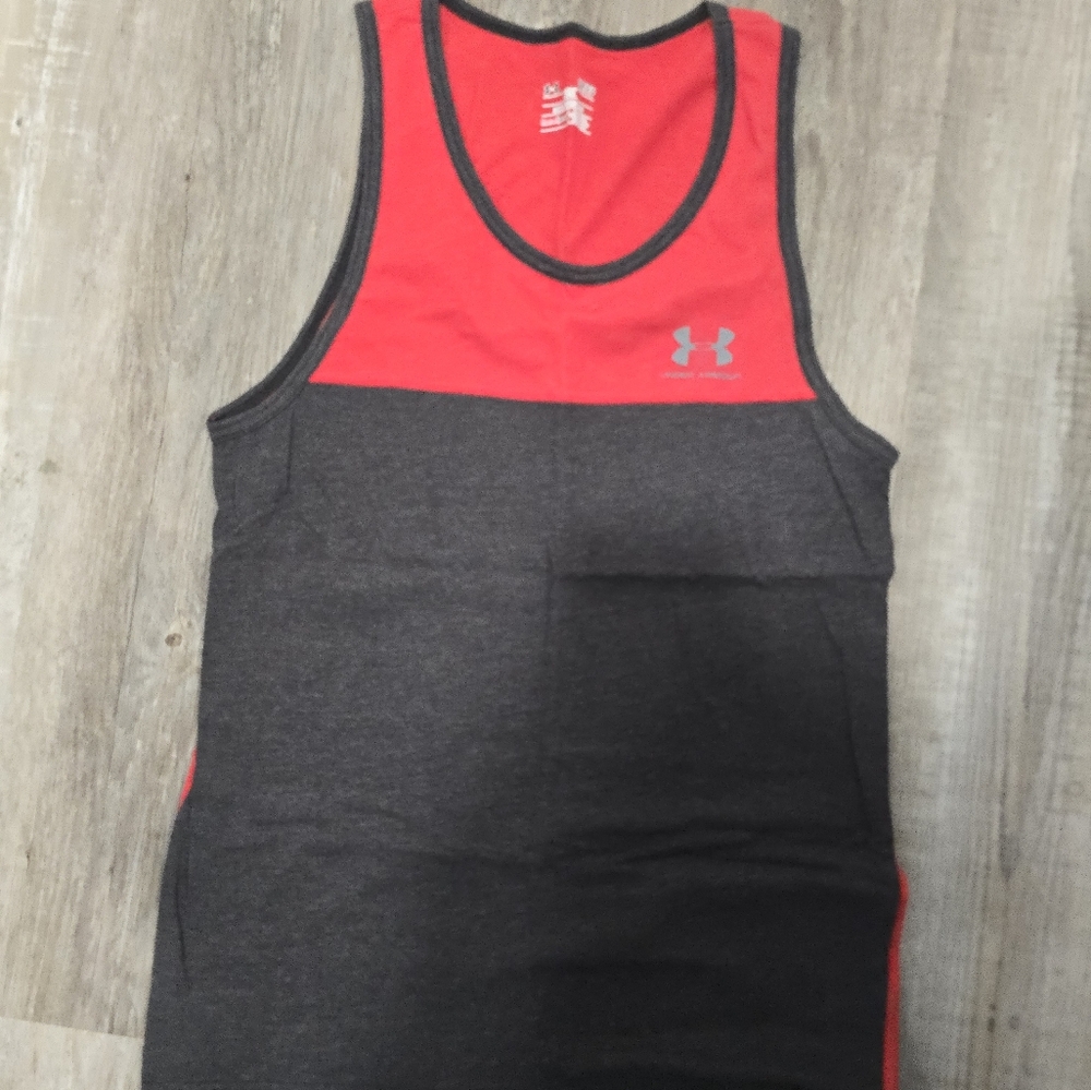 Mens under Armour tank